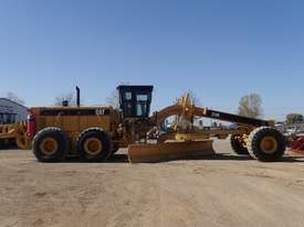 Caterpillar 24H Grader - picture0' - Click to enlarge
