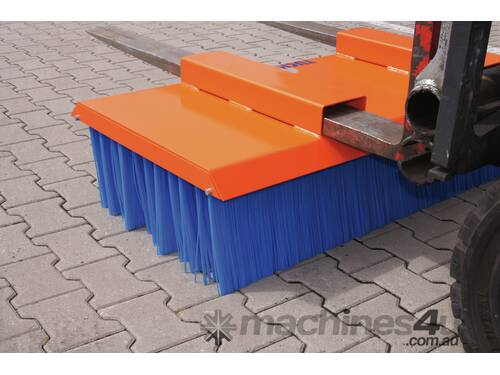 Tuchel Solo Bucket Broom Angle Road Sweeper for Forklifts and Excavators