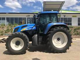 New Holland TVT195 - picture1' - Click to enlarge