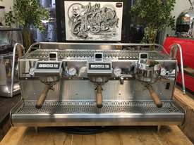 SYNESSO SABRE HYDRA HYBRID 3 GROUP STAINLESS ESPRESSO COFFEE MACHINE CAFE LATTE - picture0' - Click to enlarge