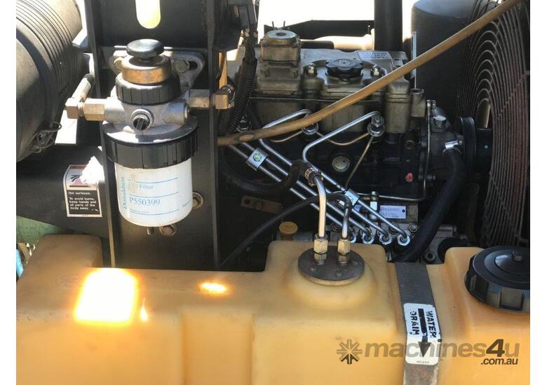 caption Portable compressor 185 CFM