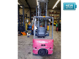 1.8T Battery Electric 3 Wheel Battery Electric Forklift - picture1' - Click to enlarge