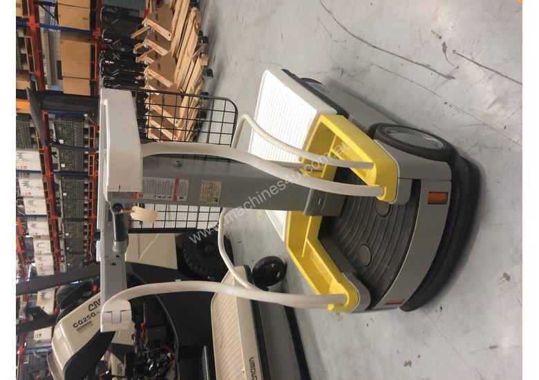 caption Used Crown Stock Picker - WAV Series