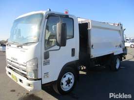 2008 Isuzu NQR 450 Long Premium - picture2' - Click to enlarge