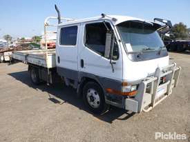 1998 Mitsubishi Canter FE647 - picture0' - Click to enlarge