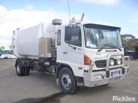 2007 Hino GH1J - picture0' - Click to enlarge