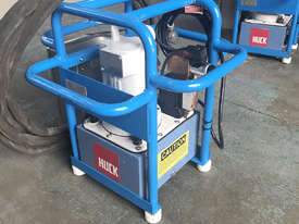 Huck Hydraulic Power Pack Power Rig 940 220 AUS 240 Volt Electric USA Made - picture2' - Click to enlarge