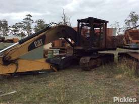 Caterpillar 320DL - picture1' - Click to enlarge