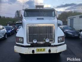 1997 International TRANSTAR 4700 - picture1' - Click to enlarge
