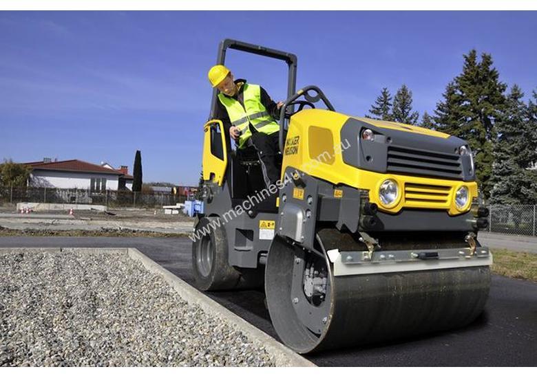 caption New Wacker Neuson RD27-120 2.7T Tandem Roller