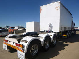 Krueger Semi Curtainsider Trailer - picture0' - Click to enlarge