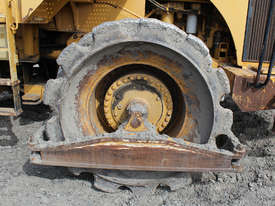 Caterpillar 825G - picture0' - Click to enlarge