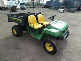John Deere TX 4X2 - picture2' - Click to enlarge