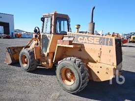 CASE W11B Wheel Loader - picture1' - Click to enlarge