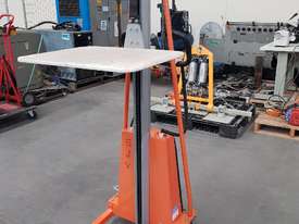 UNIVATOR MOBILE 100KG PARTS LIFTER * SOLD 1/9/20 * - picture0' - Click to enlarge