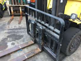 2.3T Diesel Counterbalance Forklift - picture2' - Click to enlarge