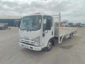 Isuzu NLR 200 - picture1' - Click to enlarge