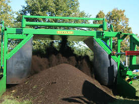 Compost Windrow machine - picture0' - Click to enlarge