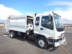 ISUZU FRR500 Garbage Truck - picture0' - Click to enlarge