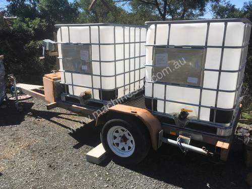 Water carrying Trailer with 1000 Lt x 2 IBC Water Tanks.