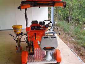 Ride On LineTrike Line Marker Marking Machine (880 hrs) - picture1' - Click to enlarge