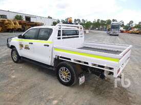 TOYOTA HILUX Ute - picture1' - Click to enlarge