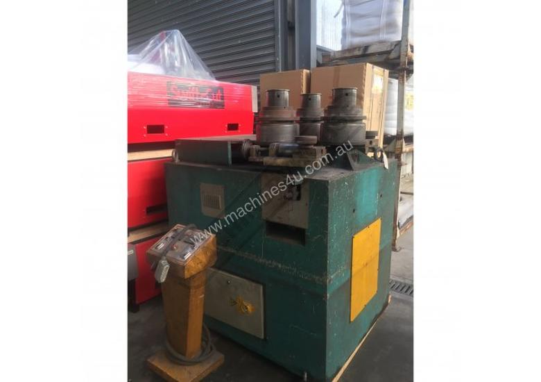 caption HPK-100