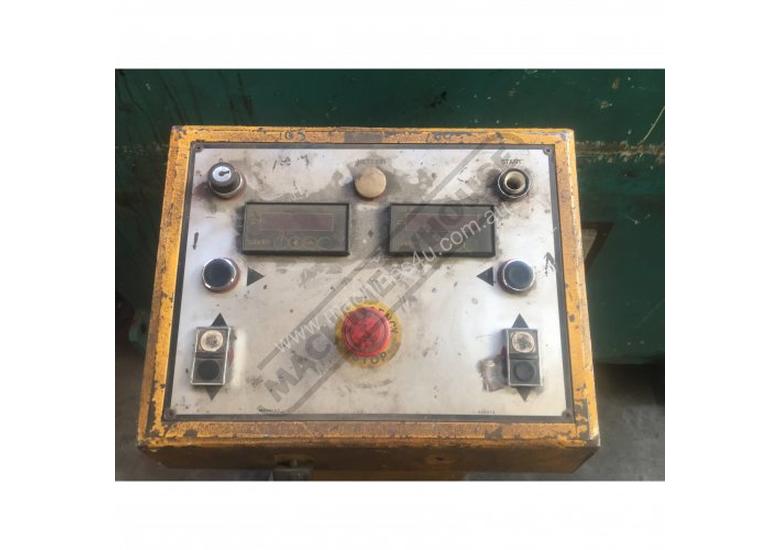 caption HPK-100