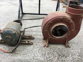 Centrifugal Fan Blower Extractor - picture0' - Click to enlarge