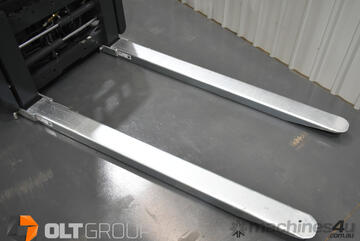   Class 2 Forklift Slippers 3750kg WLL 1780mm - 3000mm Long CAM Attachments Sydney Orange