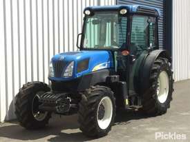 2012 New Holland T4050F - picture2' - Click to enlarge