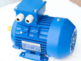 Conon motor Electric motor - picture1' - Click to enlarge