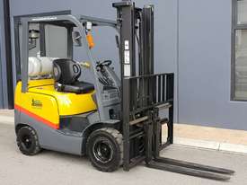 TCM 1800kg LPG Forklift with 3520mm Two Stage Mast - picture0' - Click to enlarge