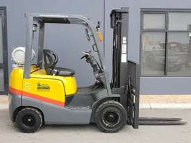 TCM 1800kg LPG Forklift with 3520mm Two Stage Mast - picture0' - Click to enlarge