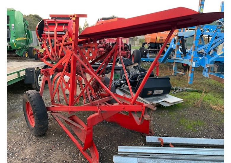 caption Small Square Bale Loader