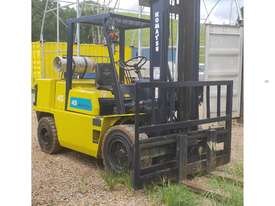 4.5T Komatsu (4.5m Lift) LPG/Petrol FG45 - picture0' - Click to enlarge