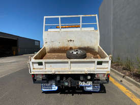 Hino Dutro Tipper Truck - picture2' - Click to enlarge