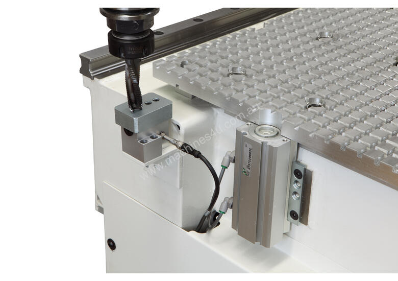 caption Run Out Model Limited Stock Morbidelli n200 – CNC Router / Nesting Machining Centre