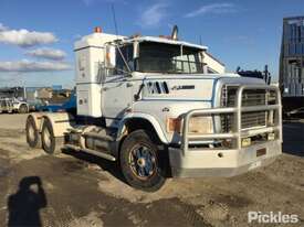 1990 Ford L9000 - picture0' - Click to enlarge