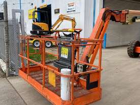 JLG 660SJ STRAIGHT BOOM LIFT - picture0' - Click to enlarge