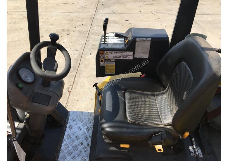caption 2.0T LPG Narrow Aisle Forklift