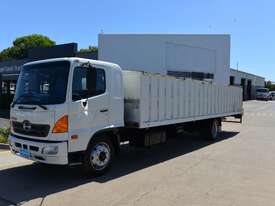 2007 HINO GD 1J - Walking Floor - picture2' - Click to enlarge