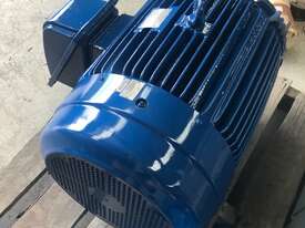 45 kw 60 hp 4 pole 1480 rpm 415 volt IP66 Foot Mount 225 frame Teco AC Electric Motor Unused - picture0' - Click to enlarge