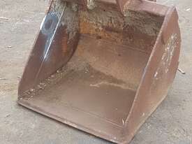 12-14 Tonne 780mm Gummy Bucket  - picture0' - Click to enlarge