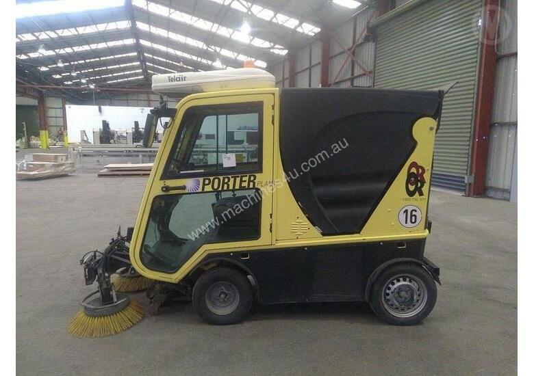 Used karcher Karcher ICC1 Ride On Sweeper in , Listed on Machines4u