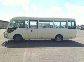 Toyota Coaster HZB50R - picture2' - Click to enlarge