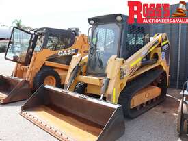 2013 GEHL RT210 Posi Track Skidsteer - picture0' - Click to enlarge