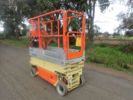 JLG 1930ES Scissor Lift Access & Height Safety - picture0' - Click to enlarge