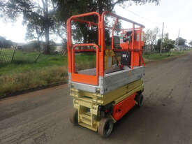 JLG 1930ES Scissor Lift Access & Height Safety - picture0' - Click to enlarge