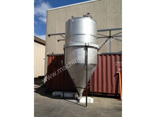 STAINLESS STEEL SILO/TANK TO INTERNAL DAIRY FINISH